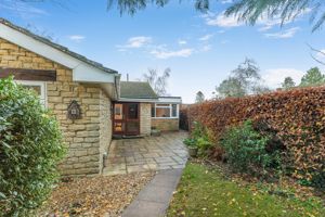 Silver Street Chacombe